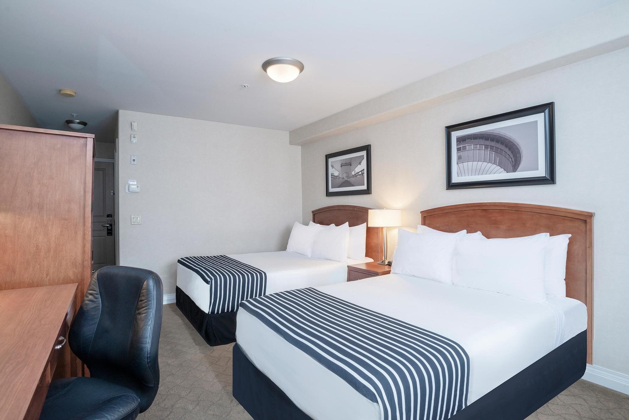 Sandman Hotel & Suites Calgary West Exterior photo